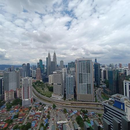 Lx 39A Balcony Klcc View 1 Bedroom Infinity Pool Kuala Lumpur Eksteriør bilde